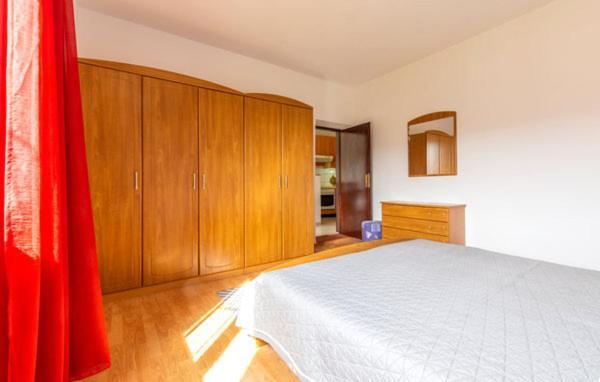 Appartement Apartman Ante à Zvecanje Extérieur photo