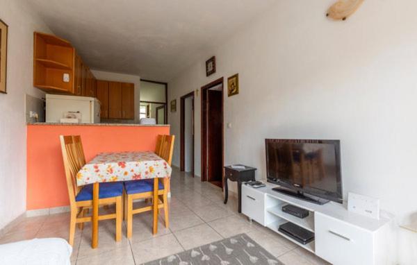 Appartement Apartman Ante à Zvecanje Extérieur photo